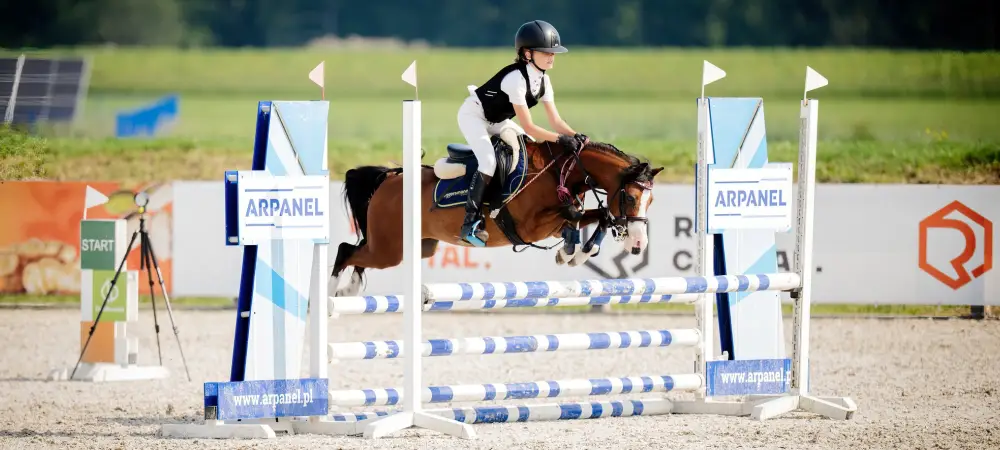 Blaze wspiera młodych jeźdźców w Jakubowicach